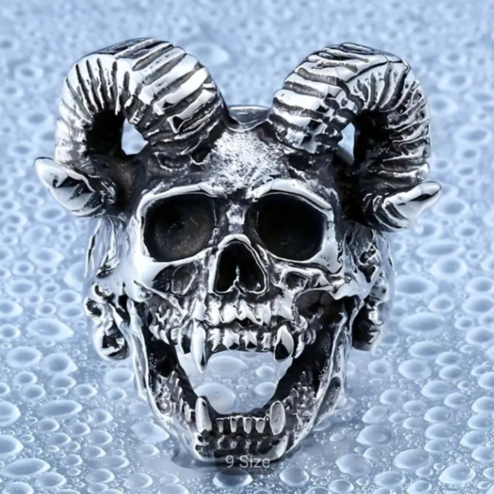 Men's skull ring